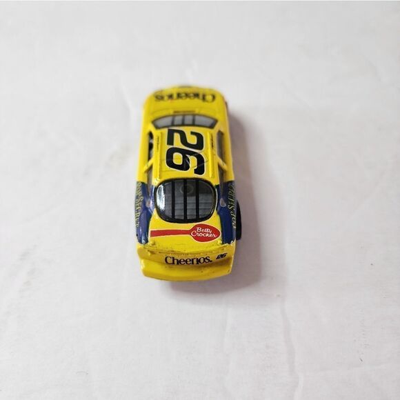 Johnny Benson #26 Cheerios Ford NASCAR Diecast Car 1:64 - Picture 2 of 6